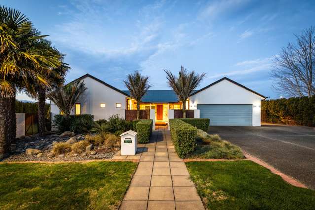 Sophistication, style and stunning street appeal