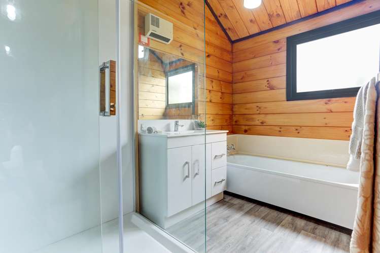 59 Exeter Crescent Springvale_15