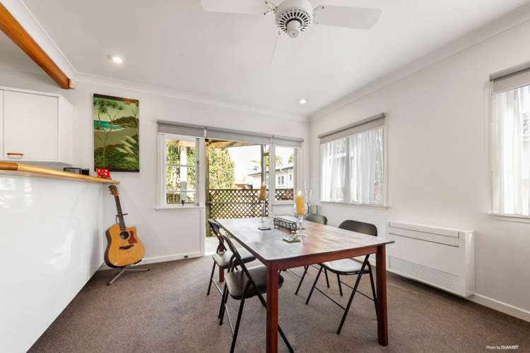 90 Nikau Street New Lynn_12