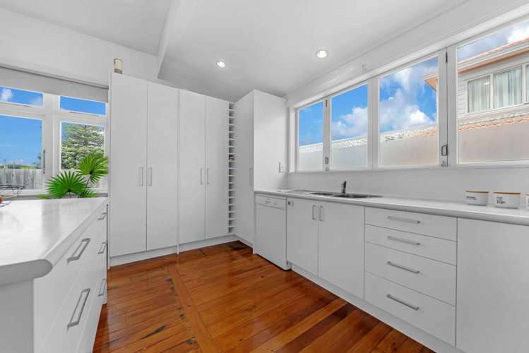 15A Somerset Road Mt Roskill_8