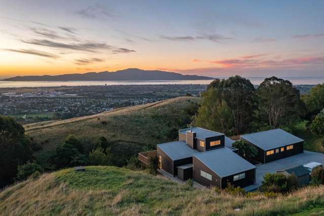 Unparalleled Views – A Private Lifestyle Retreat