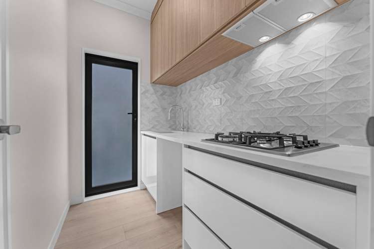 33 Barley Road Flat Bush_9