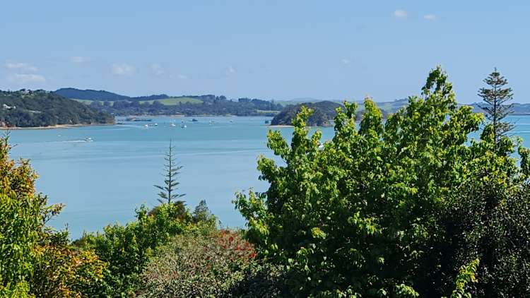 20 Okiato Road Russell Surrounds_10