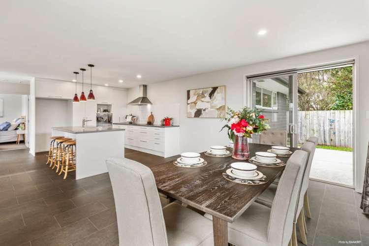 17 Modello Lane Waiuku_6