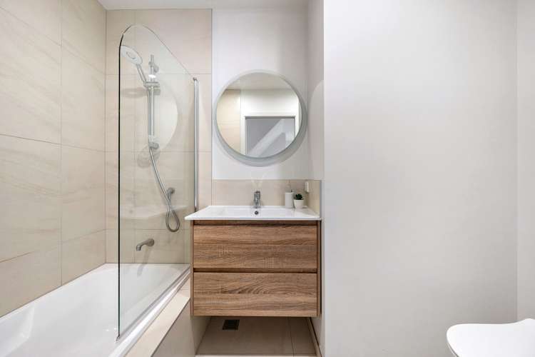 11a Himalaya Crescent Khandallah_9