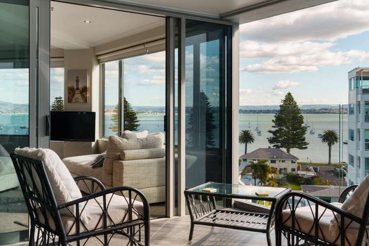 8A/15 Maunganui Road Mount Maunganui_12
