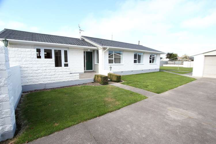 17 Riwai Street Templeton_18