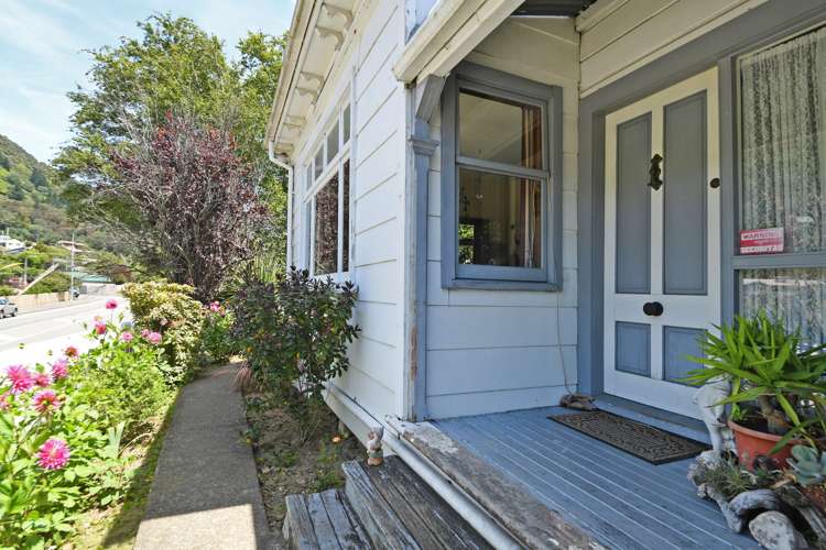 39 Wairau Road Picton_11