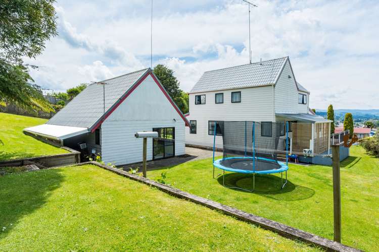 32 House Avenue Taumarunui_16