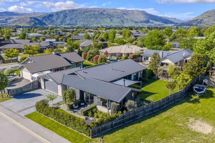 3 Moncrieff Place Wanaka_21