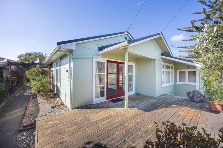 25 Raukawa Street Himatangi Beach_32