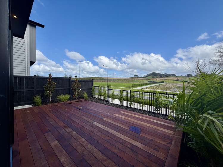 90 Tukutata Crescent Milldale_21