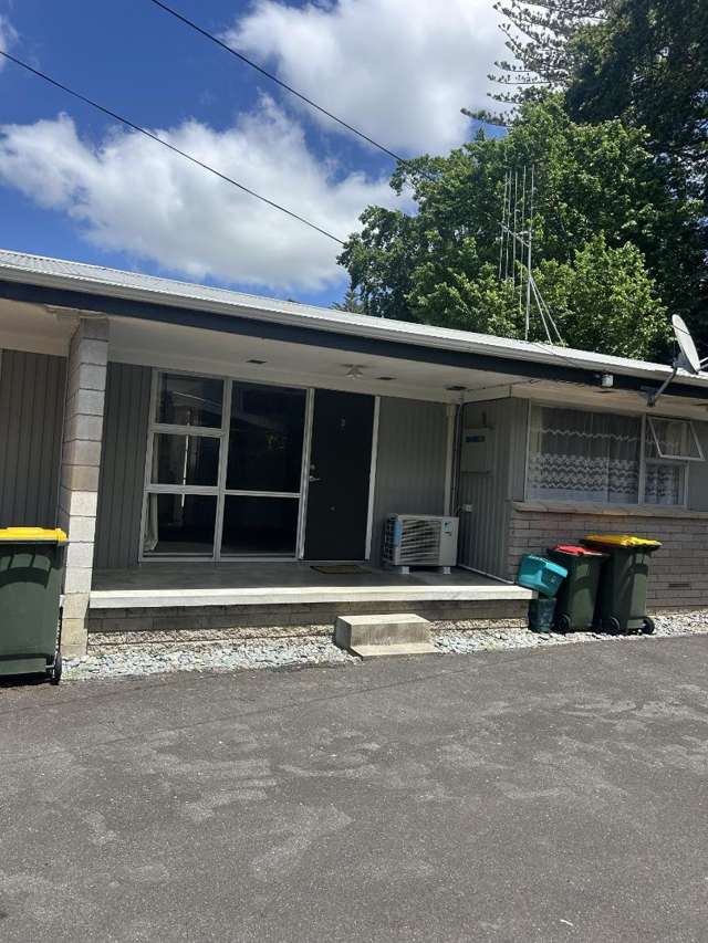 3/9 Brennan Place 1076_1