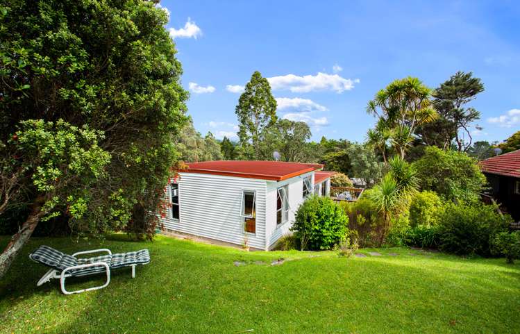 78 Daffodil Street Titirangi_13