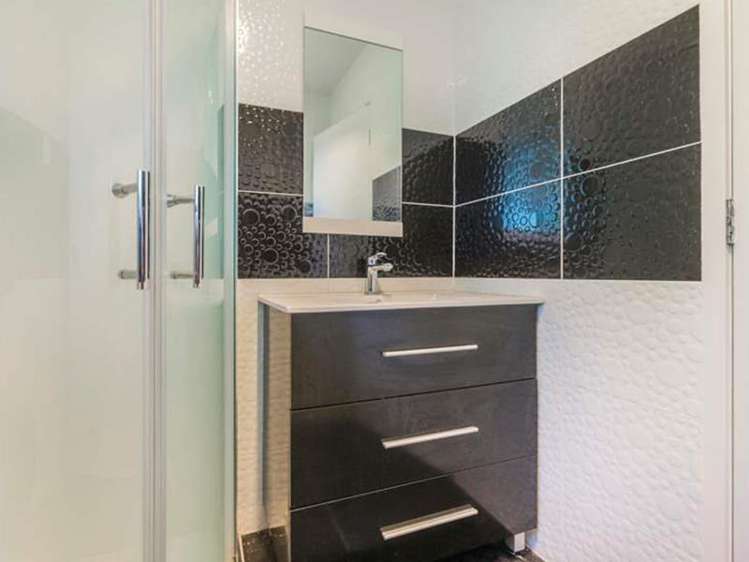 24 Solar Road Glen Eden_8