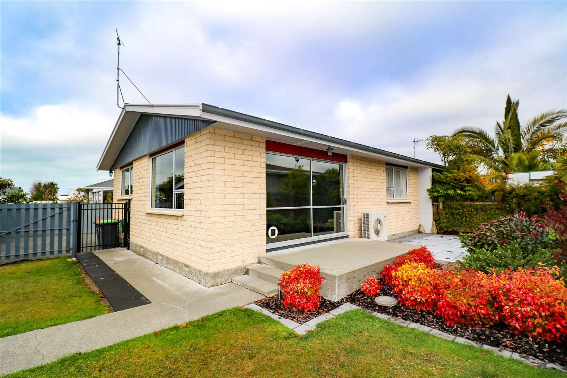 2/25 Aviemore Street Glenwood_0