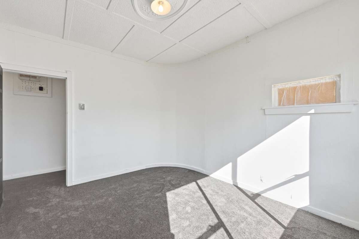 8 Turoa Street_3