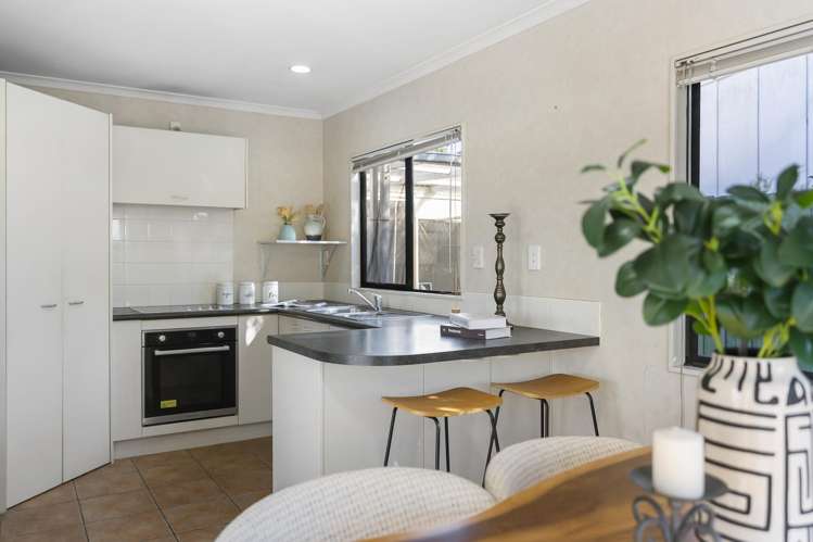 1A Eaglen Place Howick_9