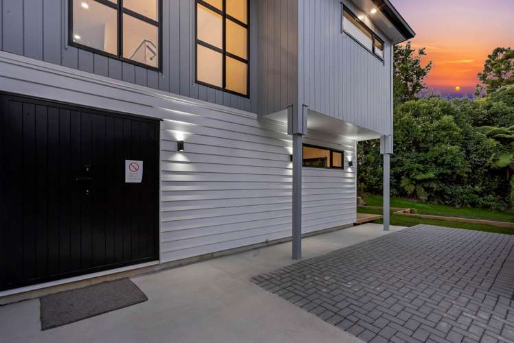 8a South Lynn Road Titirangi_32