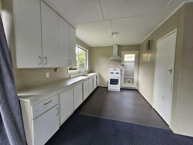 2/12 Naumai Place 2164_1