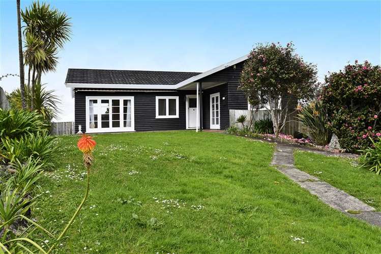 60 Aldersgate Road Hillsborough_17