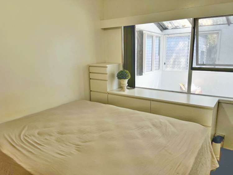 4/304 Great North Road Henderson_8