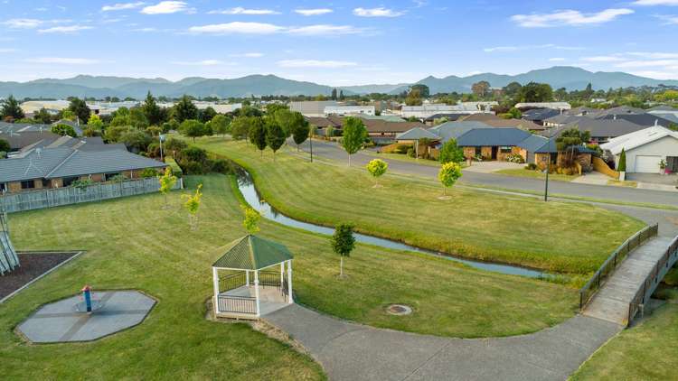 3 Avening Close Blenheim Central_26