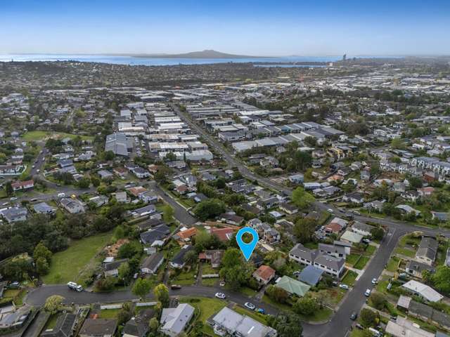 1 Wanita Place Totara Vale_2