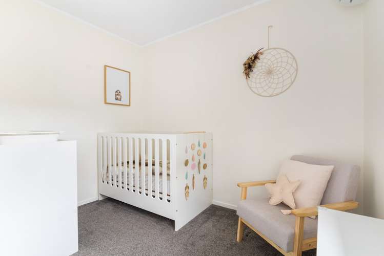 15b Aeroview Drive Beach Haven_11