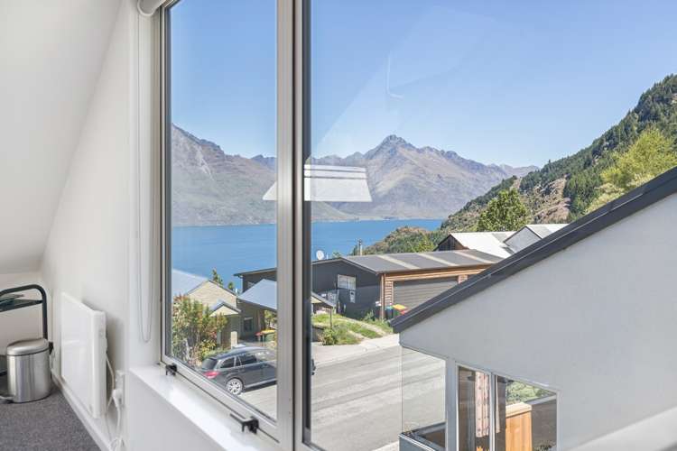 13a Dart Place Fernhill/Sunshine Bay_21