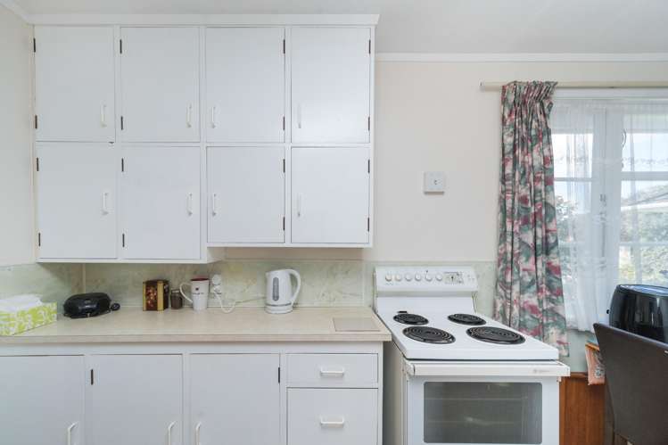 18 Moheke Avenue Roslyn_7