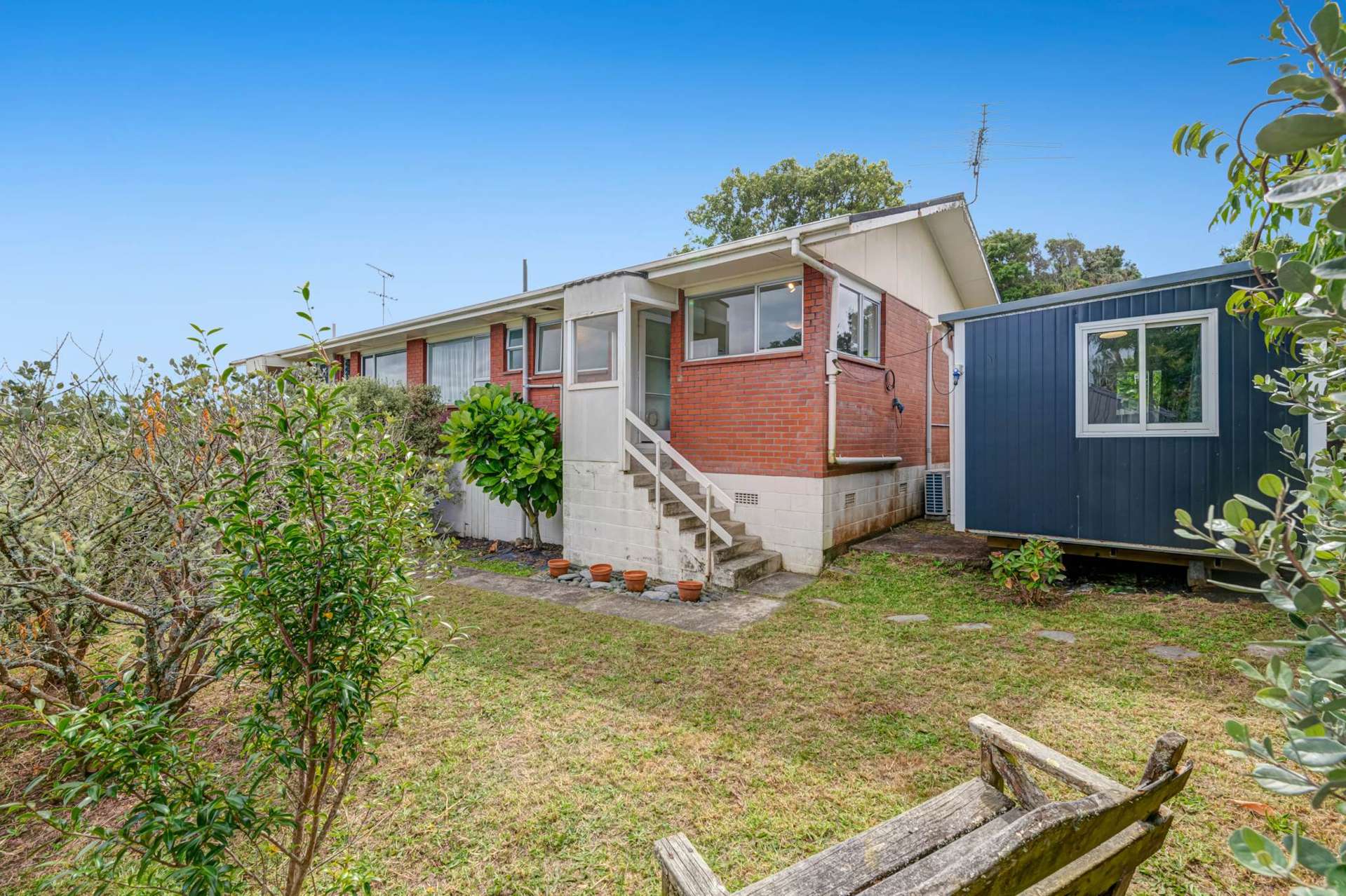 18B Brian Crescent Stanmore Bay_0