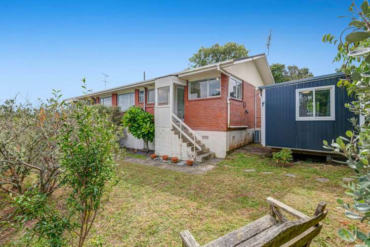 18B Brian Crescent Stanmore Bay_0