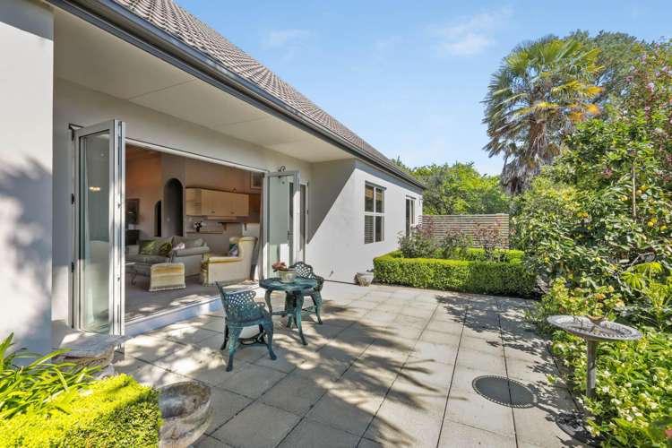 10 Orchard Lane Springlands_13