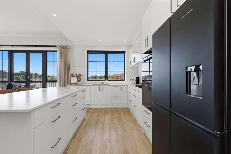 166 Oriental Parade_4