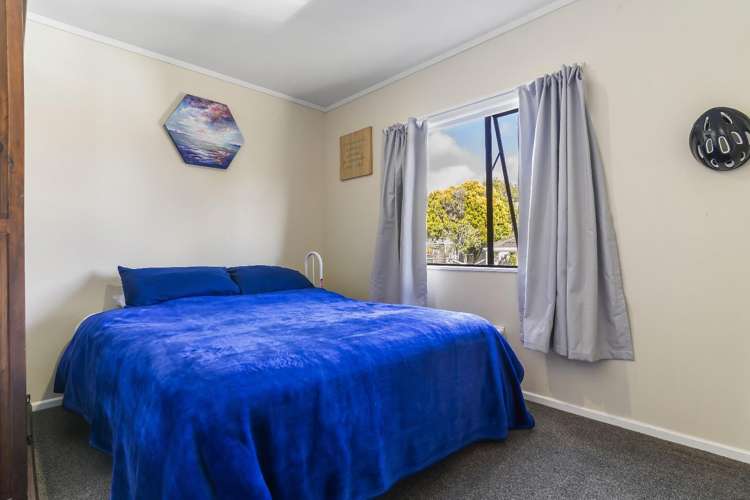 Unit 1/98 Barrys Road Glendene_10