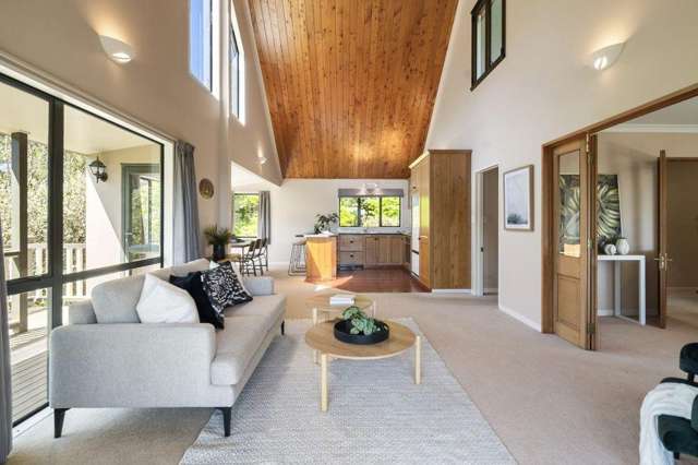 562 Turitea Road, RD 2 10930_4