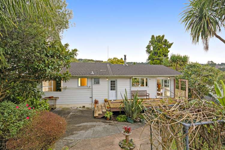 34 Onedin Place Titirangi_10