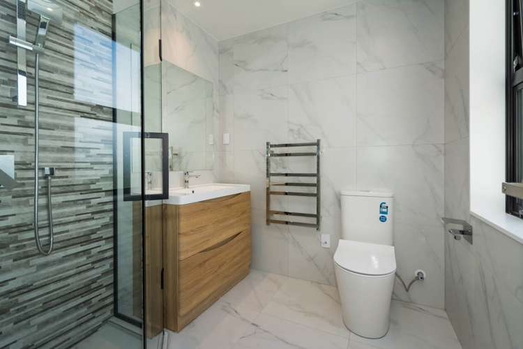 26B Alton Avenue Hillcrest_9