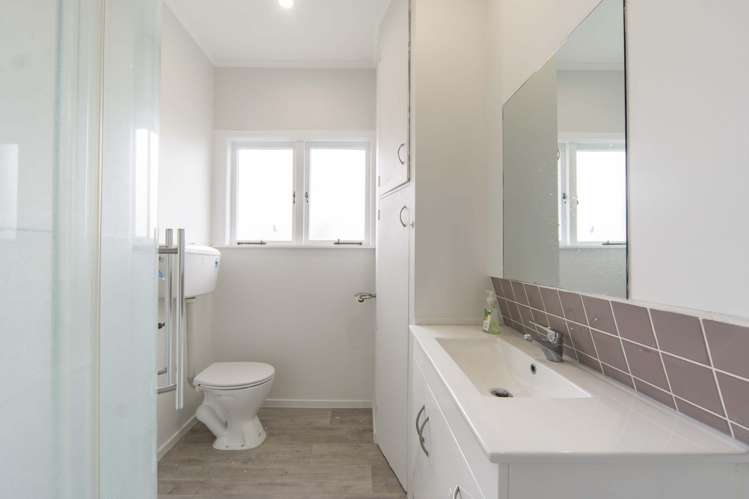 320 Te Rapa Road Beerescourt_11