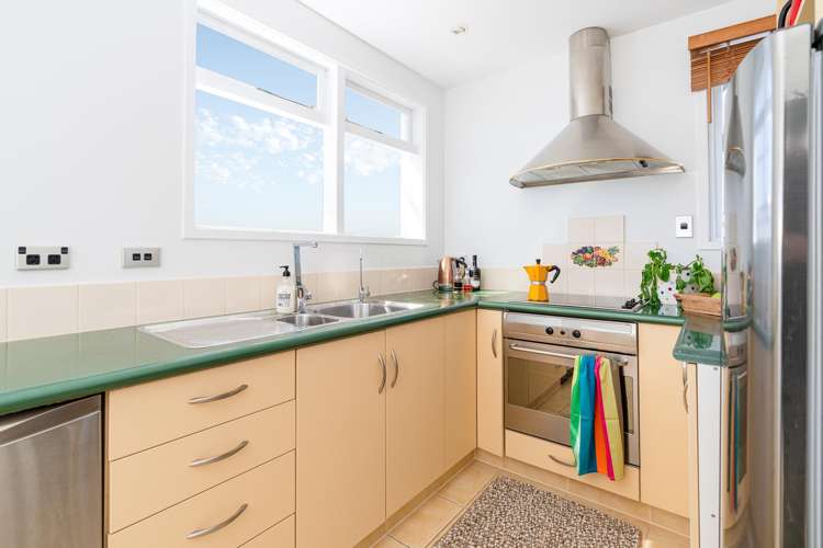 7A/19 Maida Vale Road Roseneath_16
