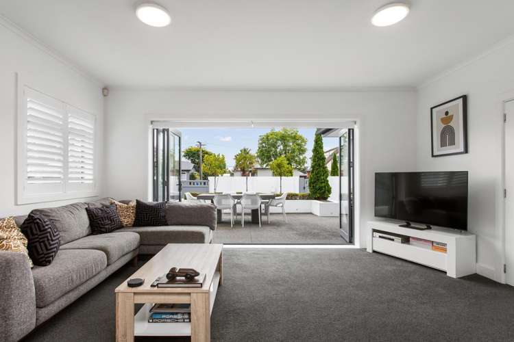 178 Knowles Street_5