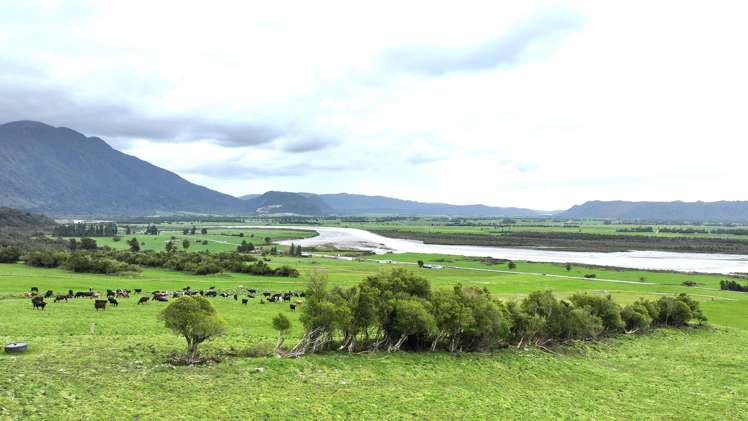 2115 Whataroa Highway Whataroa_23