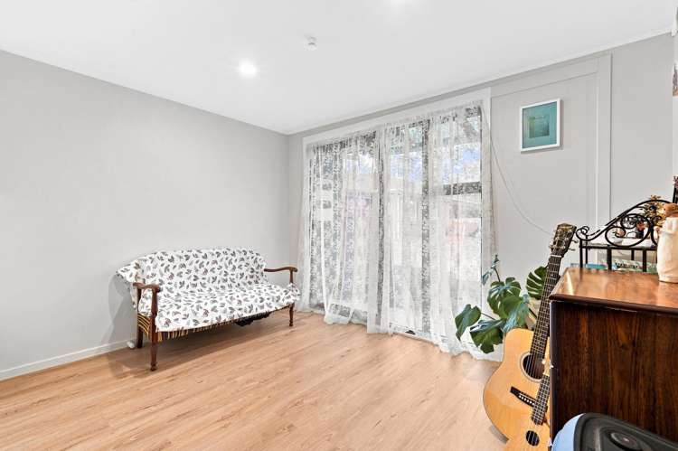 9/50 Gray Avenue Mangere East_11