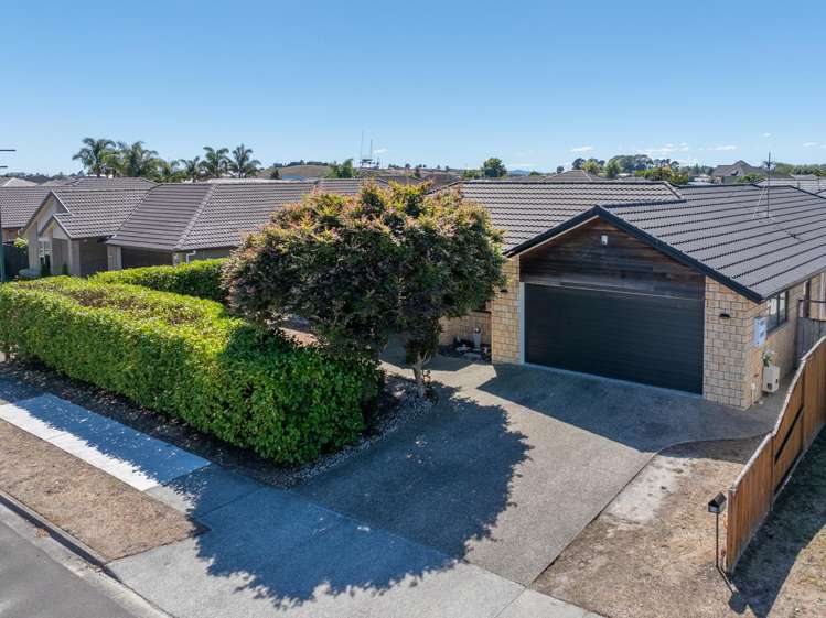 70 Farringdon Avenue Rototuna North_2