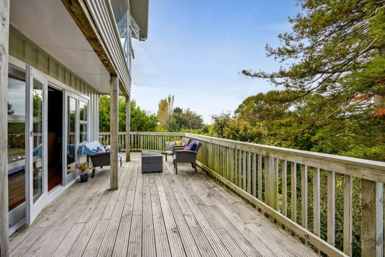 325 Tukapa Street Hurdon_15