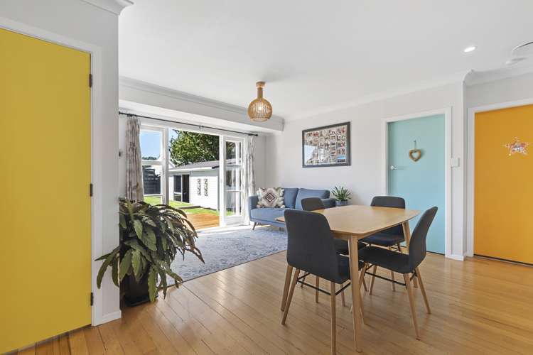 9 Sunset Crescent Maungatapu_13