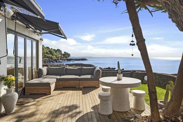 Final weekend to view - Set Sale closes next week