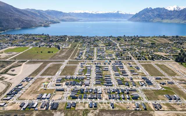 Longview - Sections from $349,000