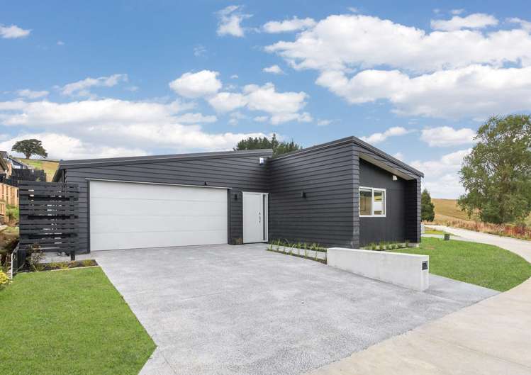 7 Bale Way Pukekohe_2